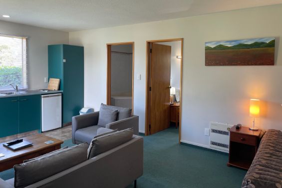 Executive 1 Bedroom Unit living area